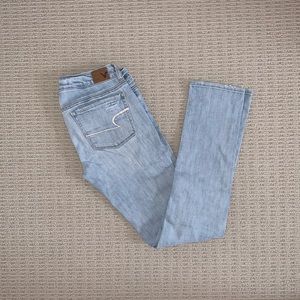 American Eagle Outfitters Ripped Skinny Jeans